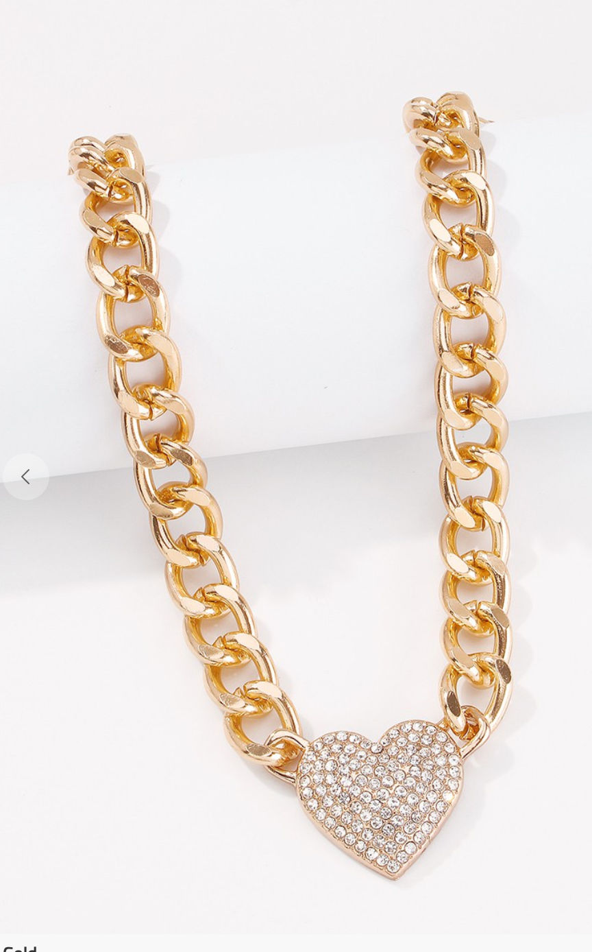Doorbuster Heart Necklace