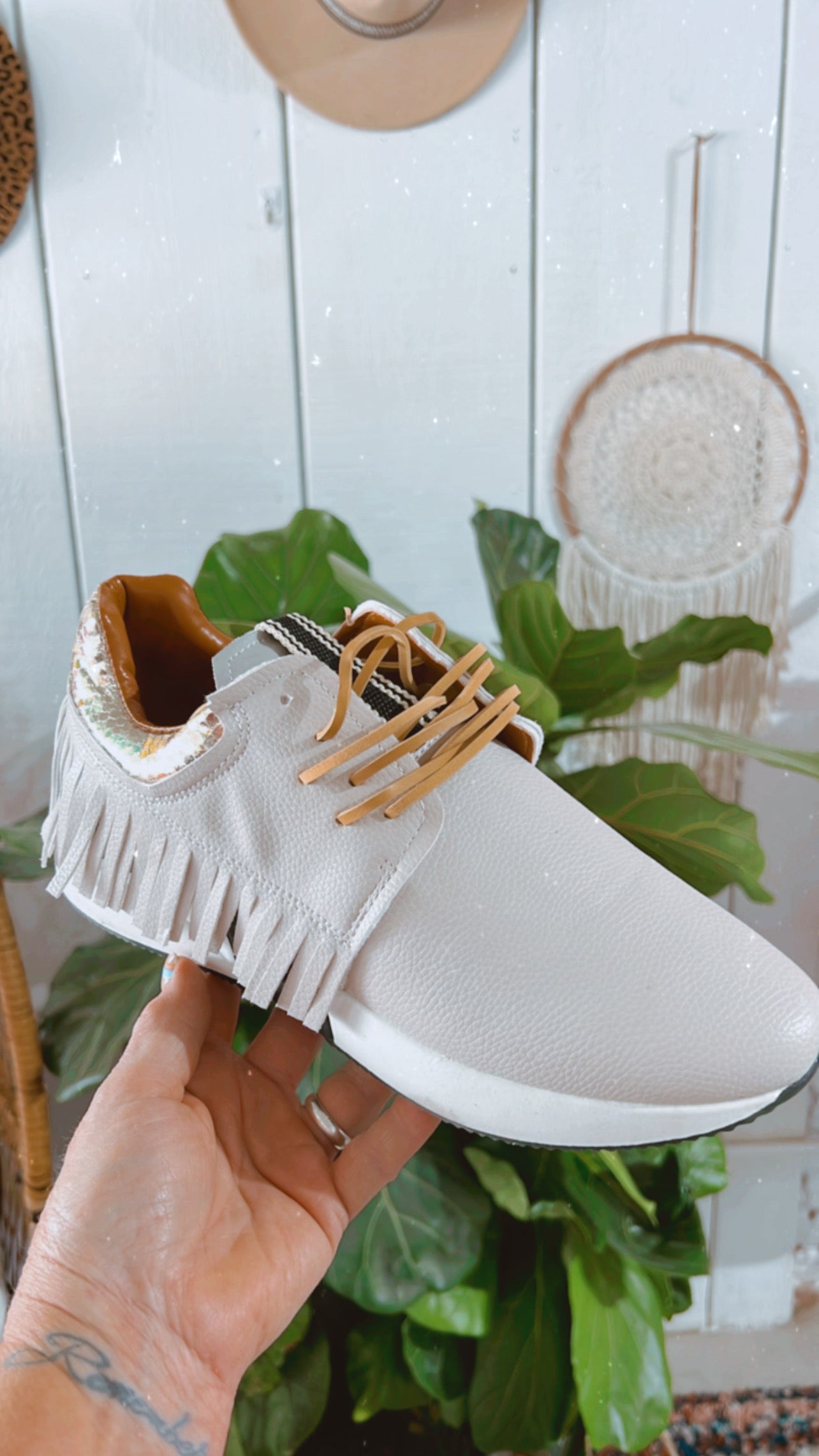 Shu Shop Pepa Sneaker- Bone