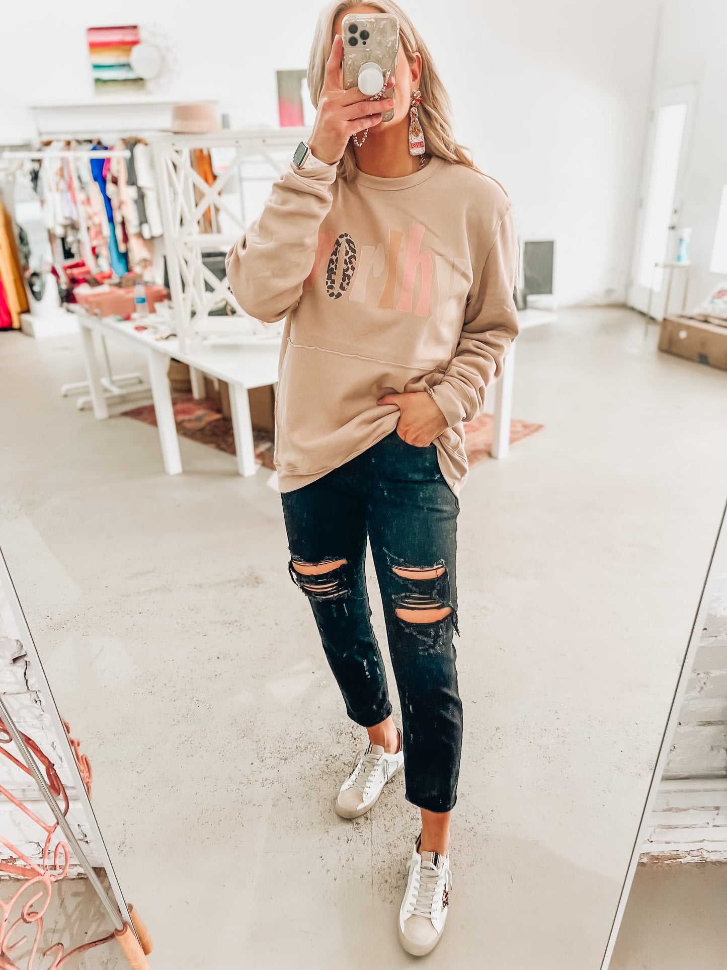 Worthy Pullover