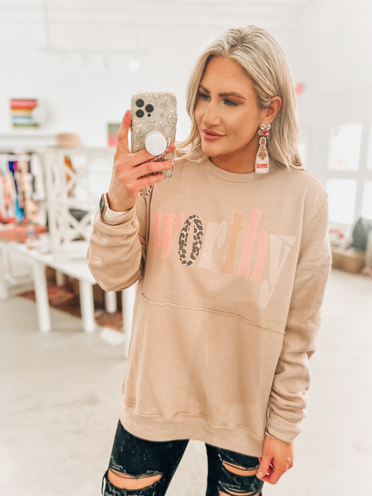Worthy Pullover