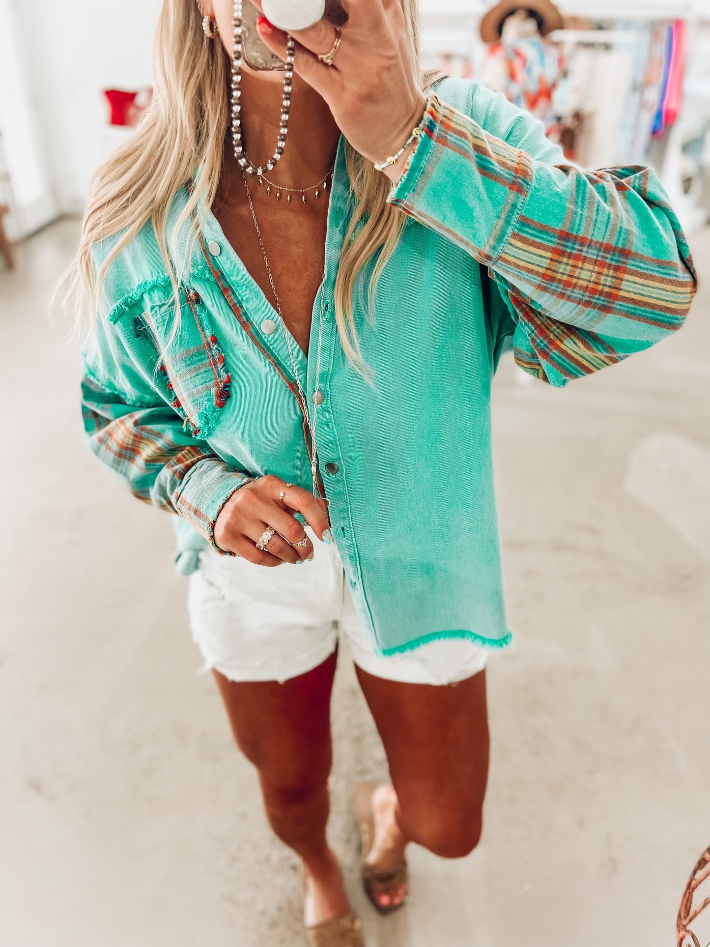 Tropic Like It's Hot Button Top