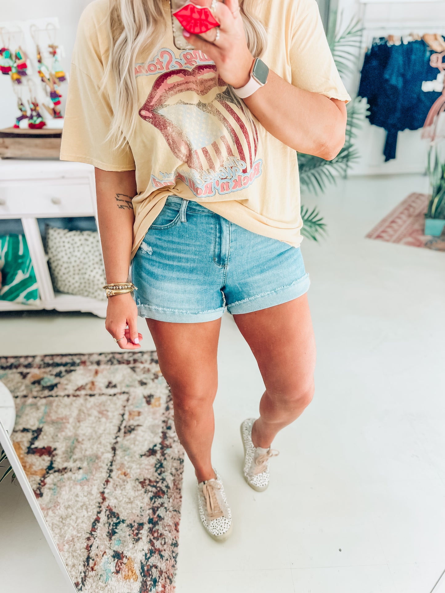 Judy Blue Light Wash Shorts