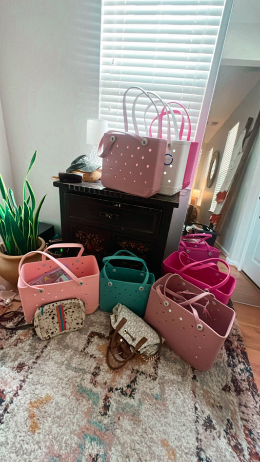 Owners Closet Cleanout!!