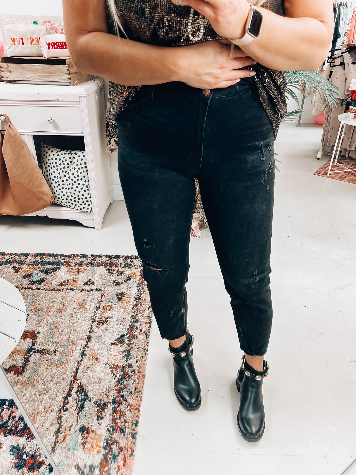 Clover Black Distressed Jeans