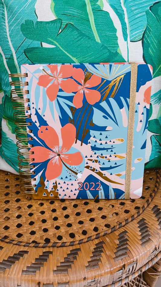 Jadelynn Brooke 22-23 Planner- Floral Palm