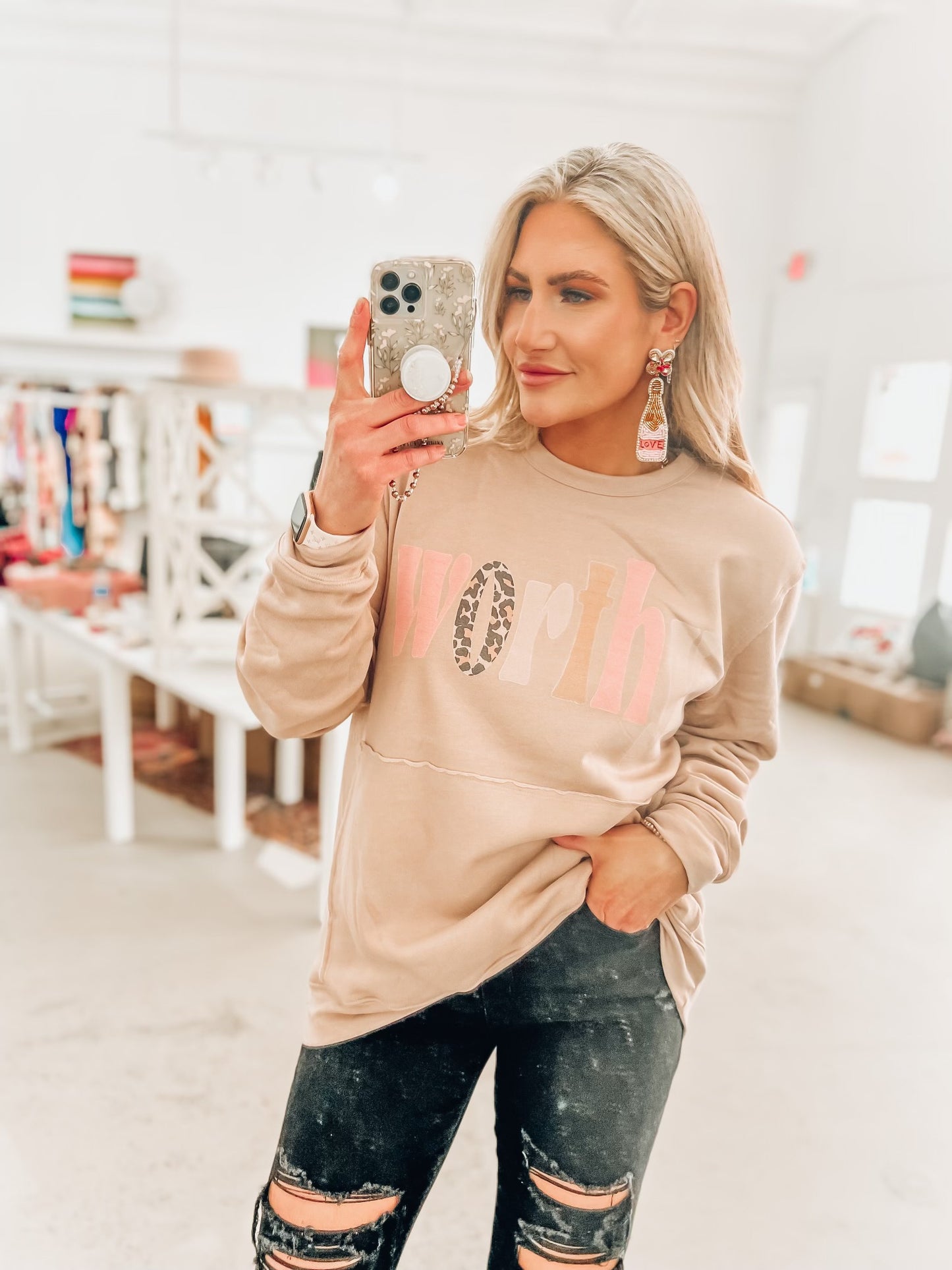 Worthy Pullover