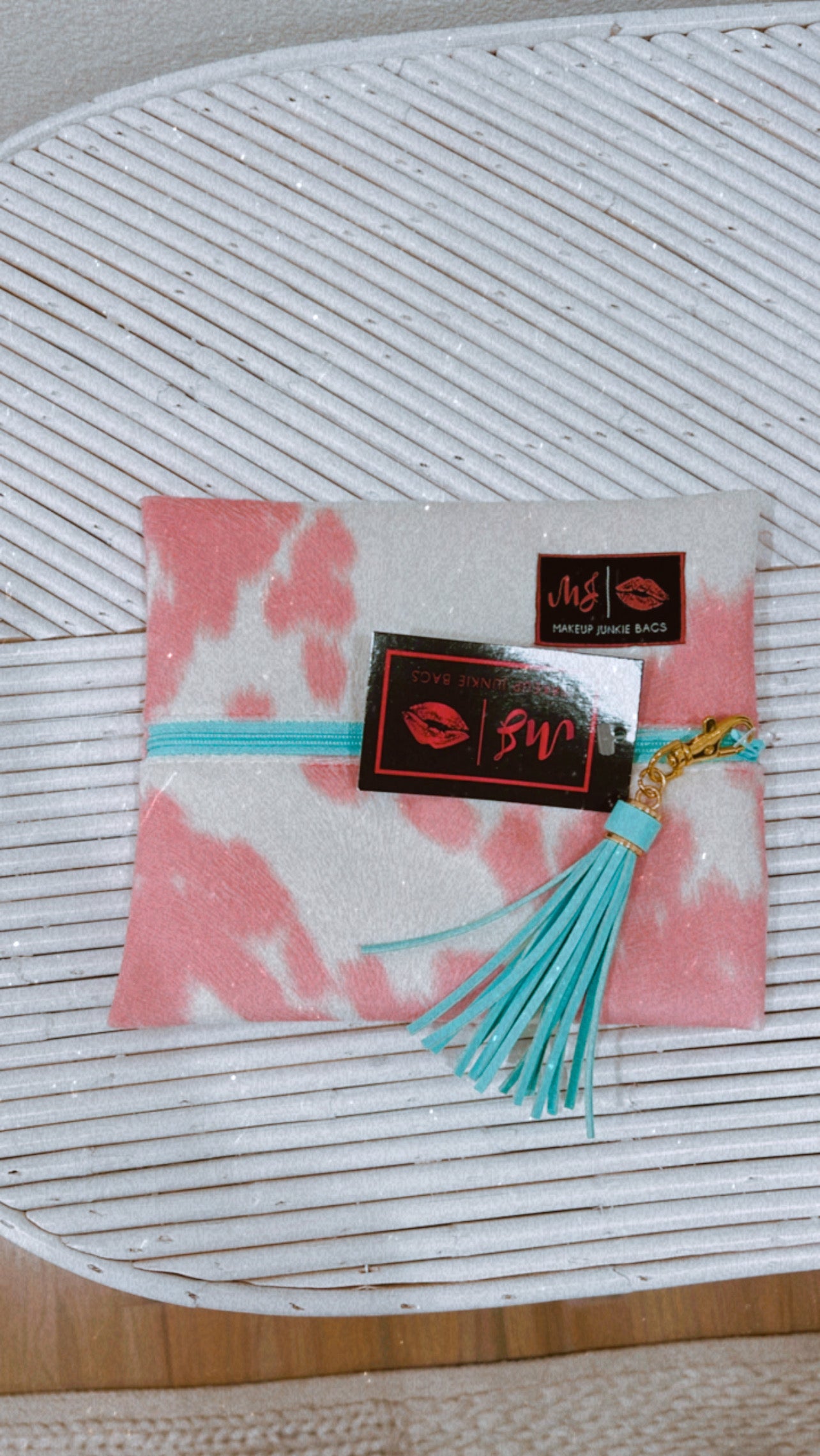Makeup Junkie - Blush Cowgirl