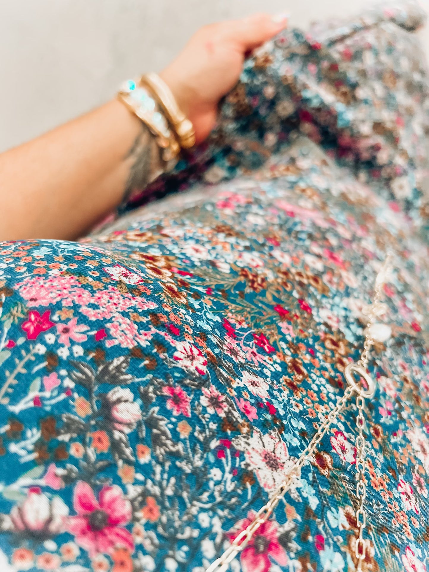 Luca Hollyhock Maxi