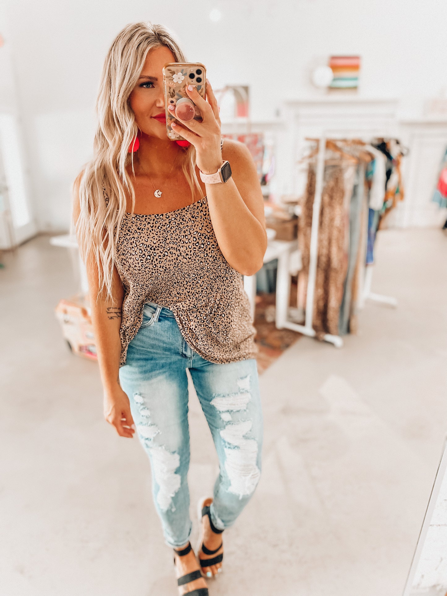 Rissa Leo Tank