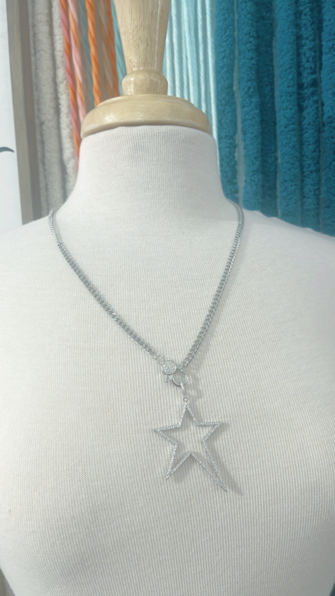 Lights Flashin Necklace