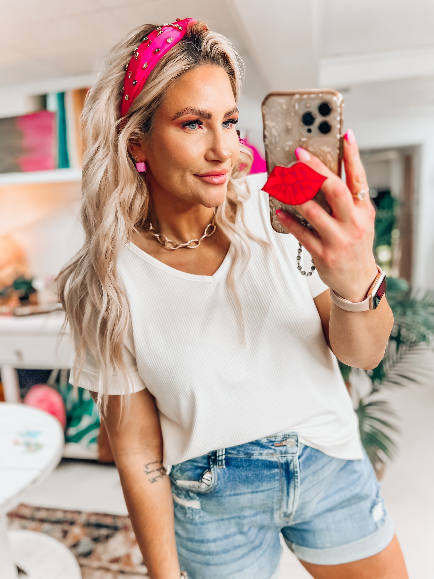 Leila Ribbed V-Neck Top