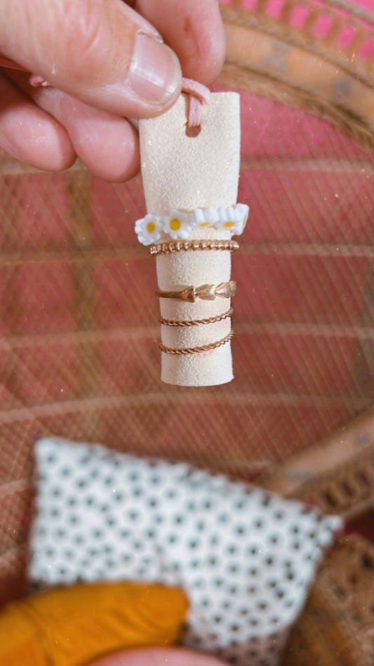 Daisy Flower Ring Set