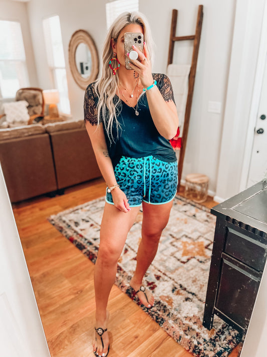 Fiji Fantasy Leo Shorts