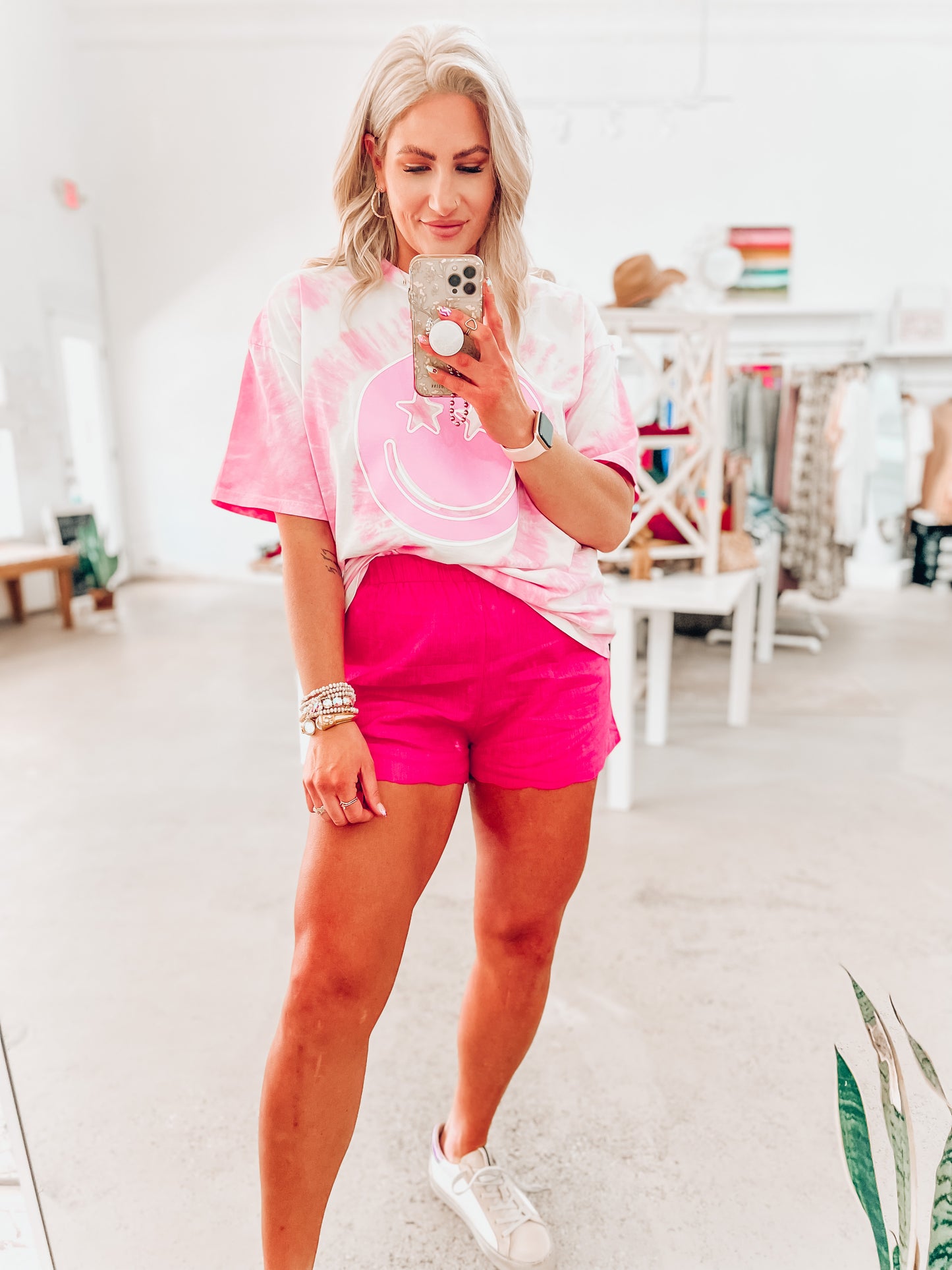 Greta Linen Shorts- Fuschia