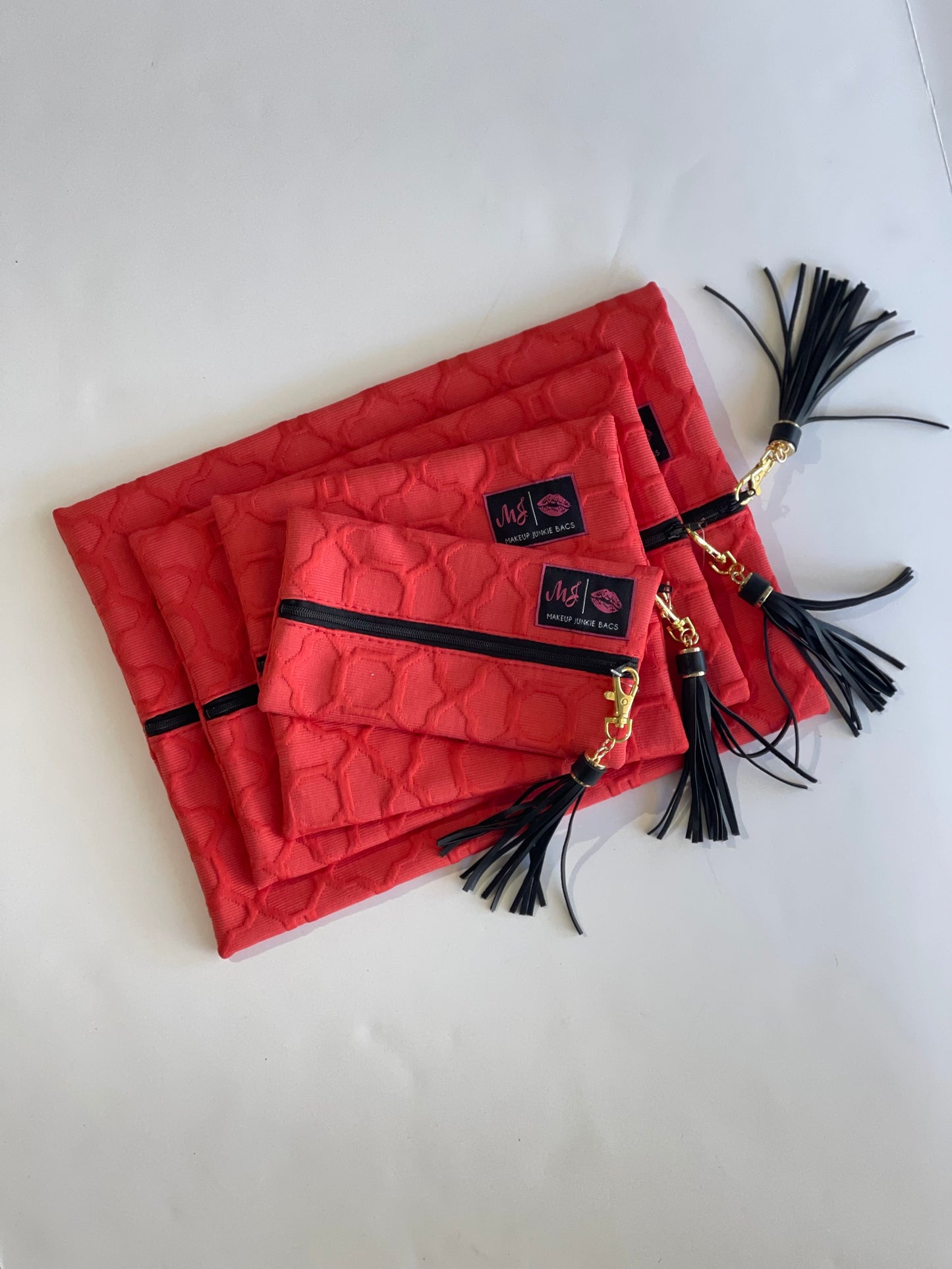 Makeup Junkie- Cardinal