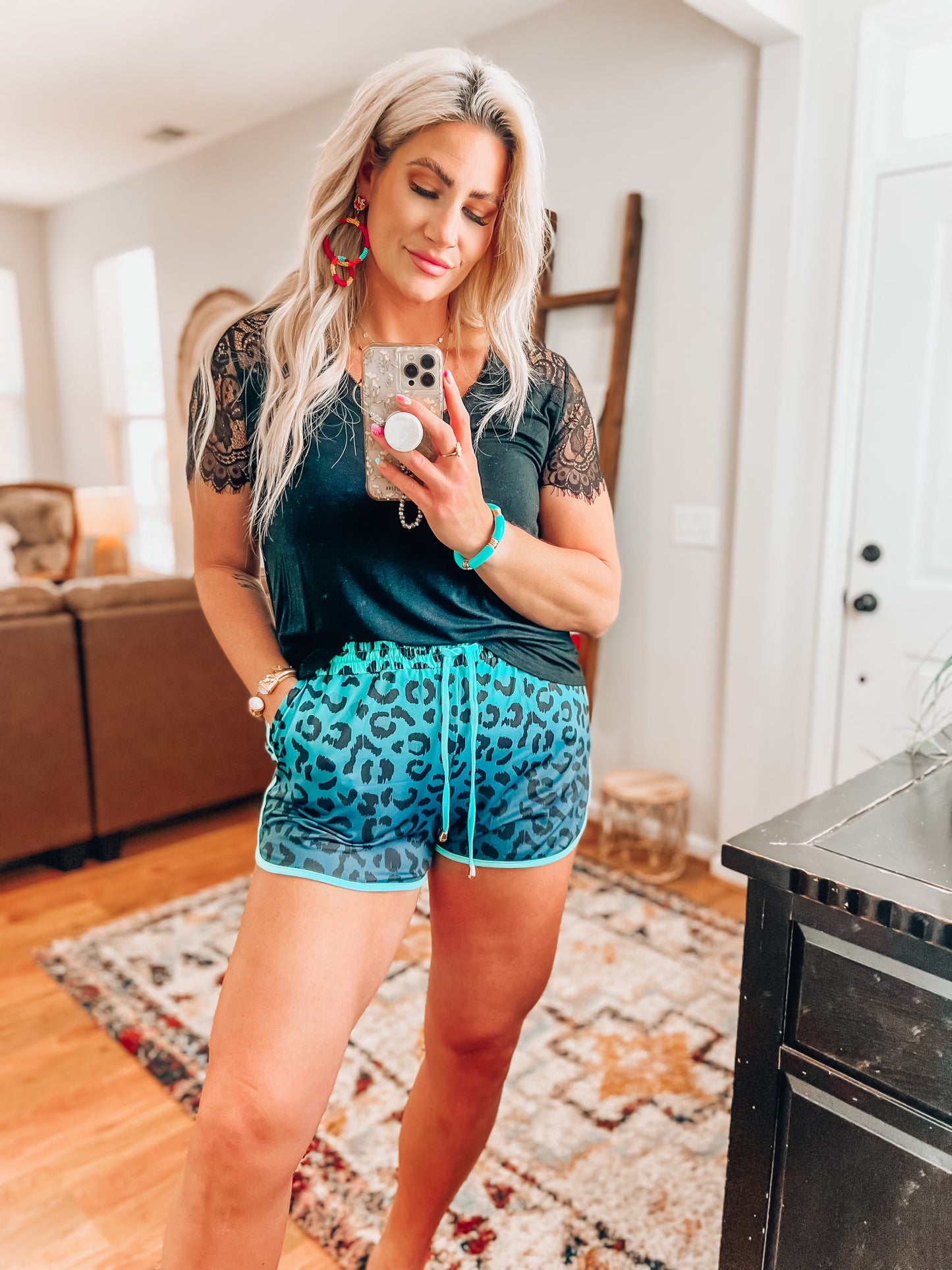 Fiji Fantasy Leo Shorts