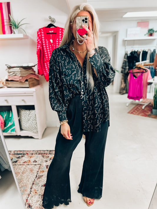 Ebony Swirl Button Up