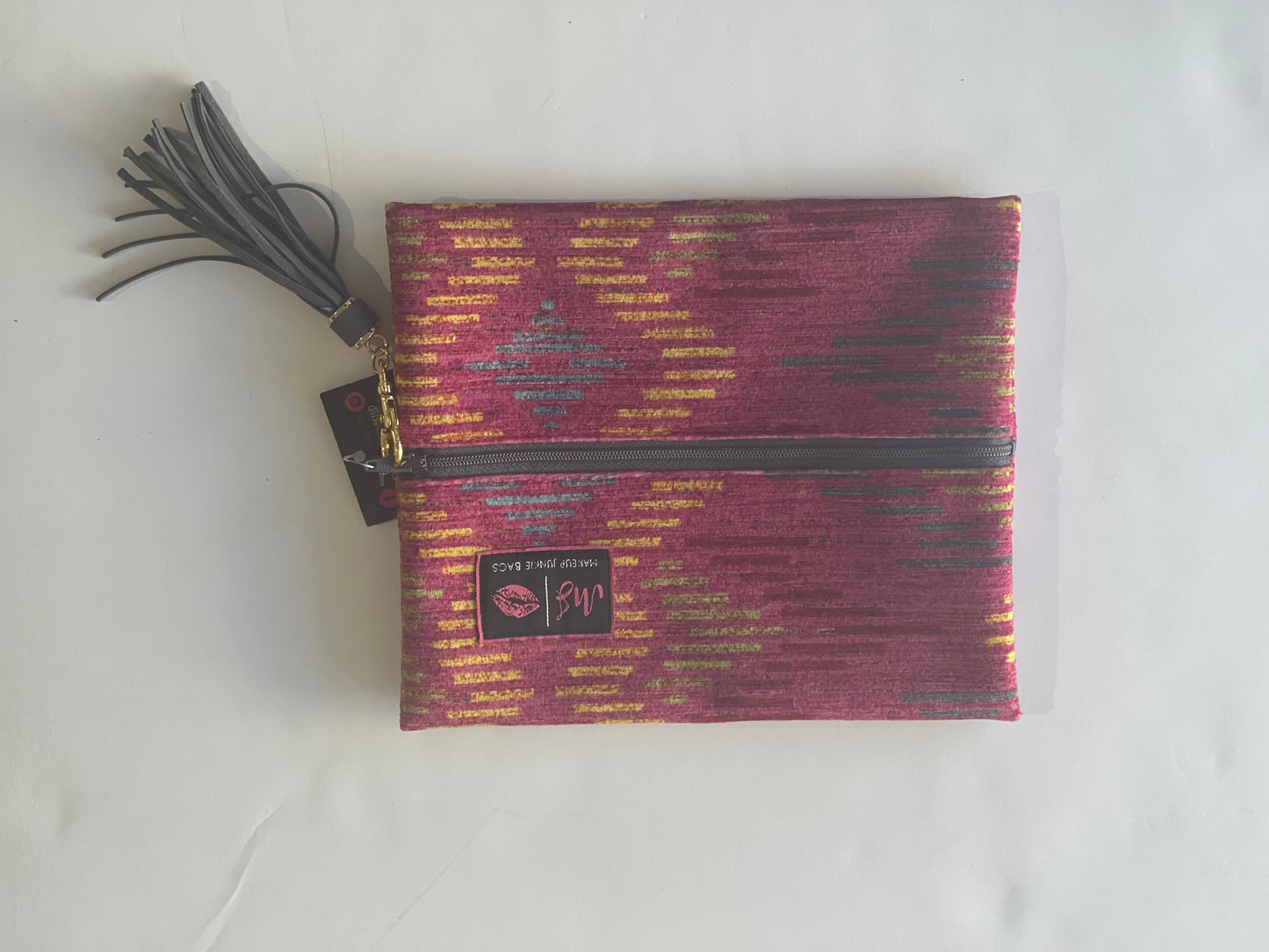 Makeup Junkie- Raspberry