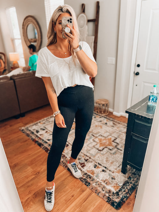 Aspen V Leggings- Black