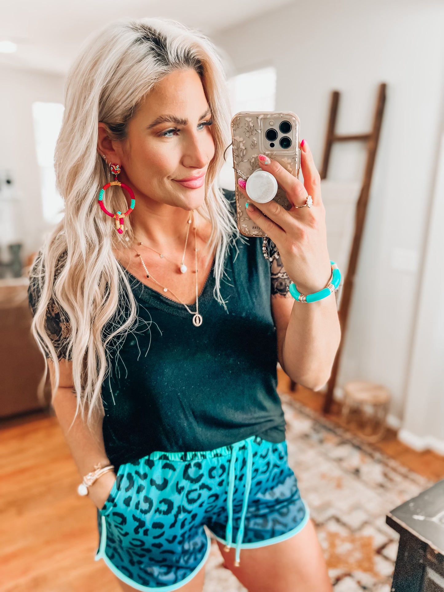 Fiji Fantasy Leo Shorts