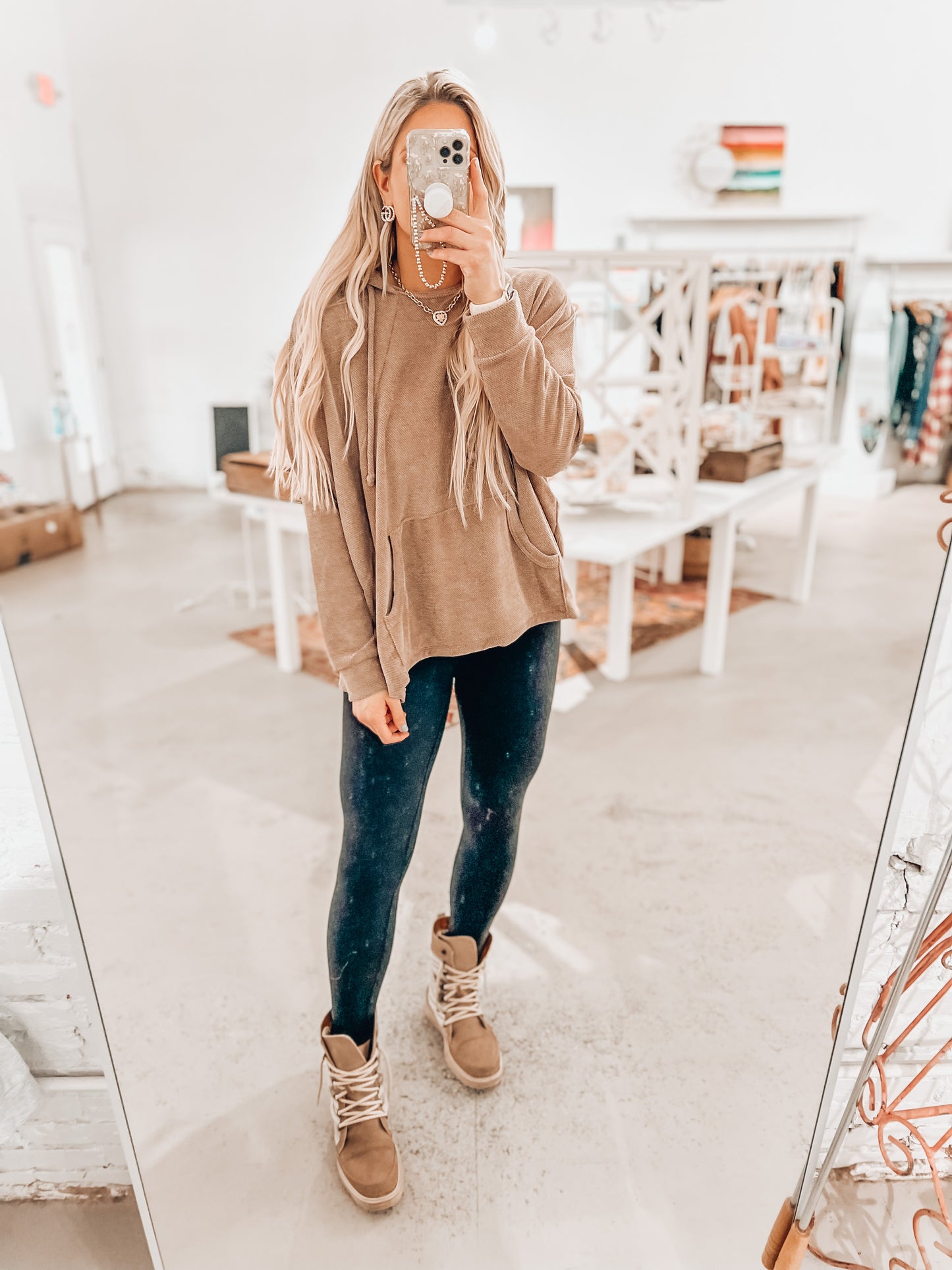 Taryn Hooded Pullover