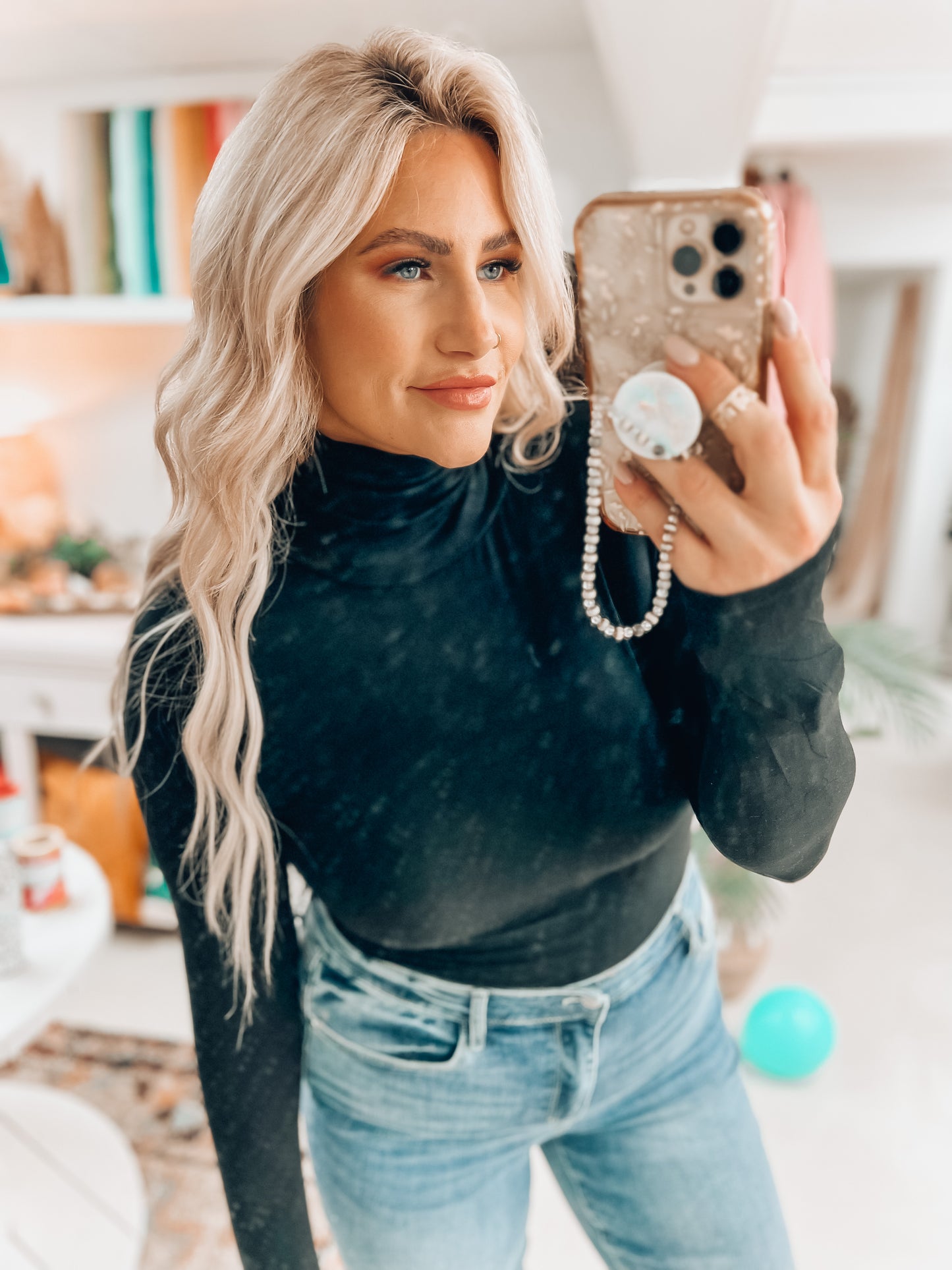 Doorbuster Turtle Neck