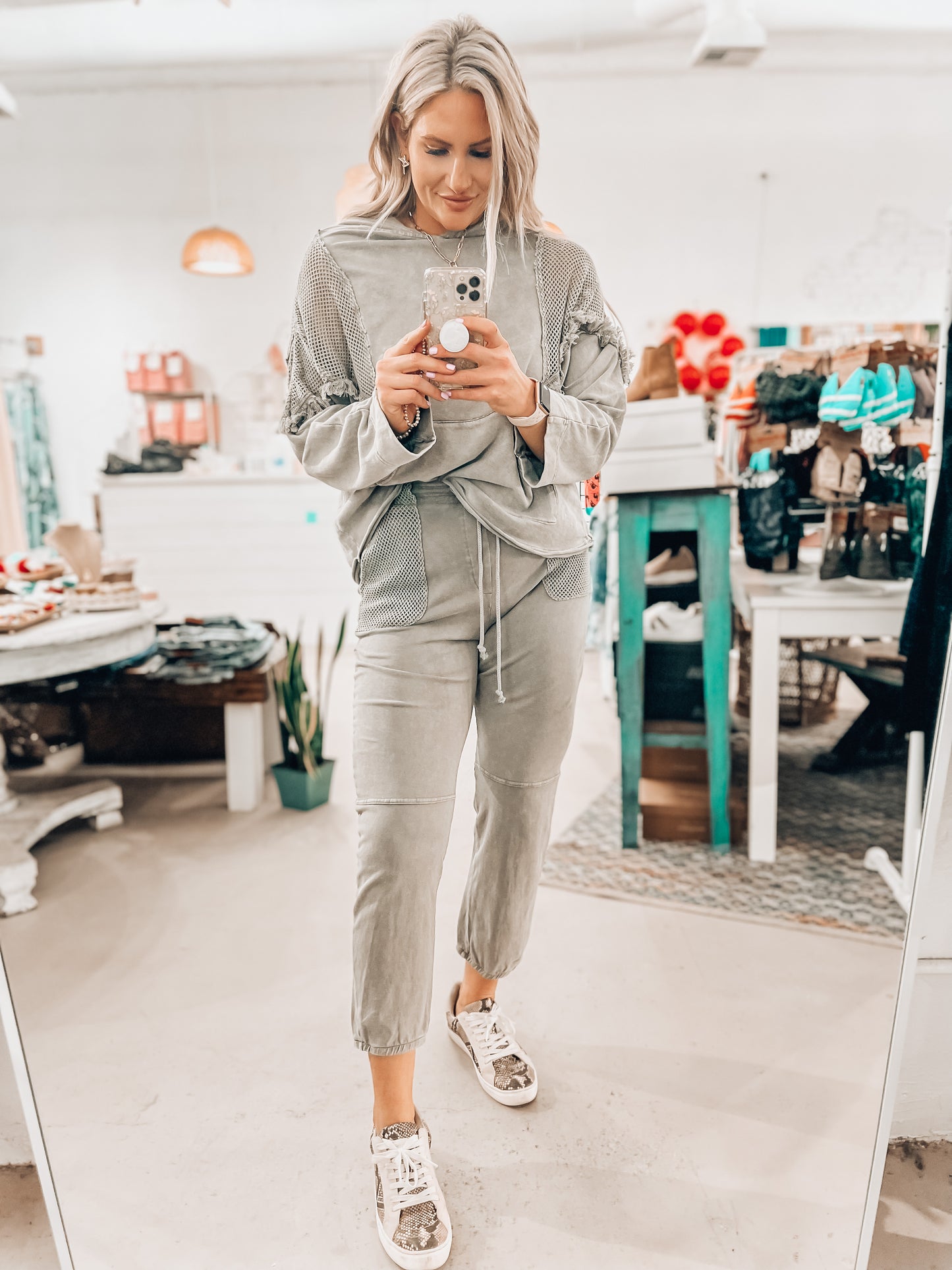 Chelsie Joggers