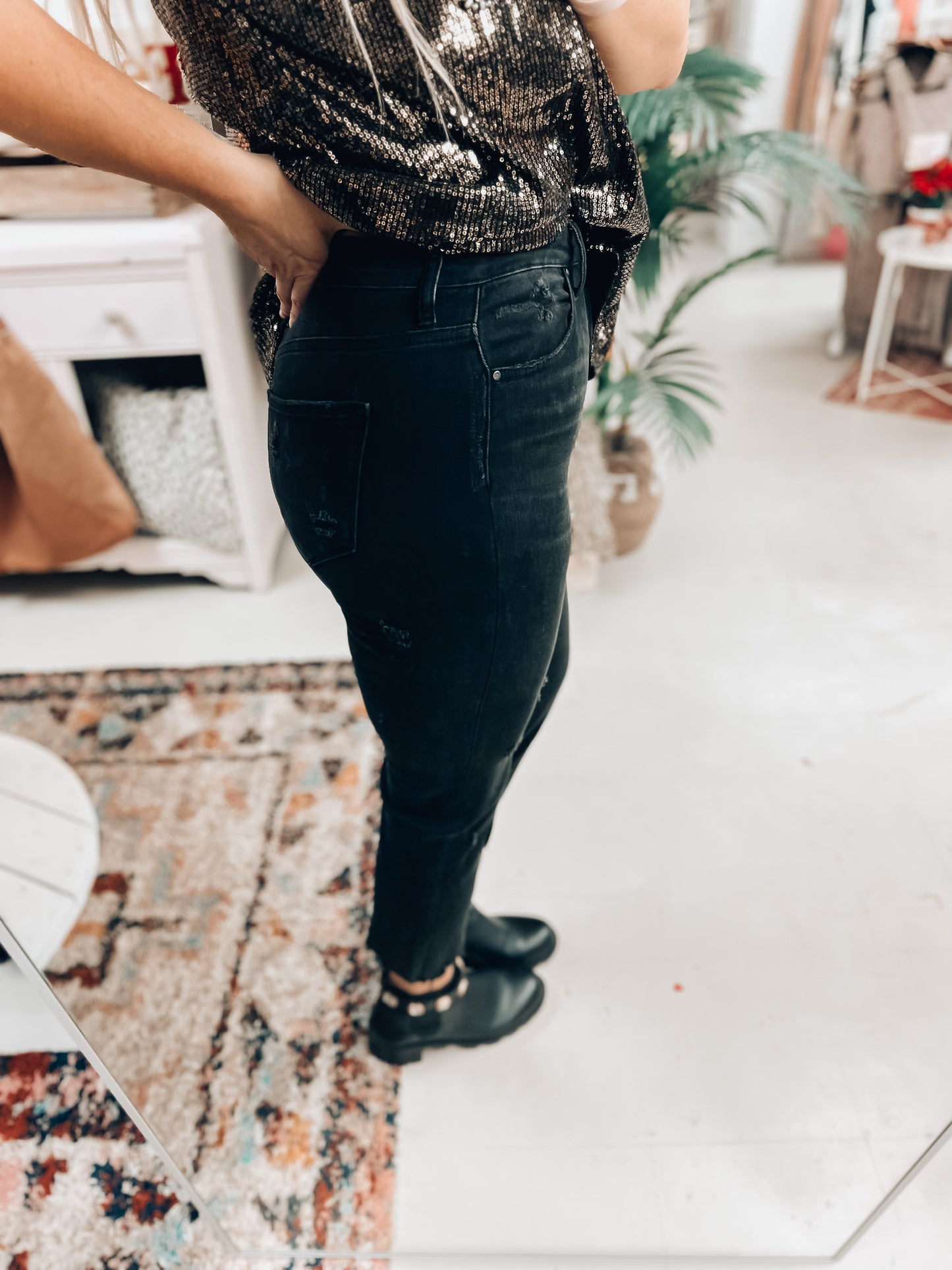 Clover Black Distressed Jeans