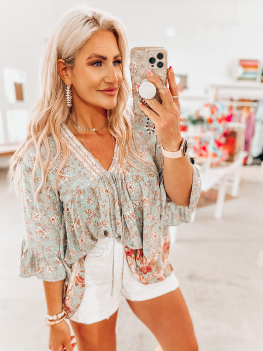 Lakyn Sage Floral Top